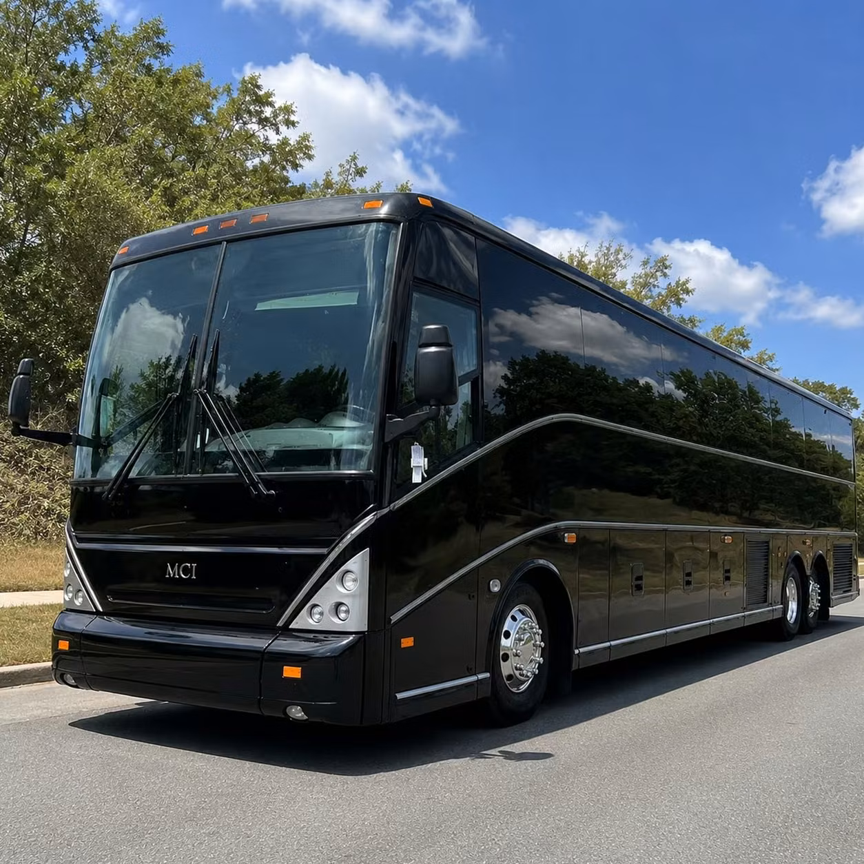 employee shuttle services for san leandro businesses and corporate campuses