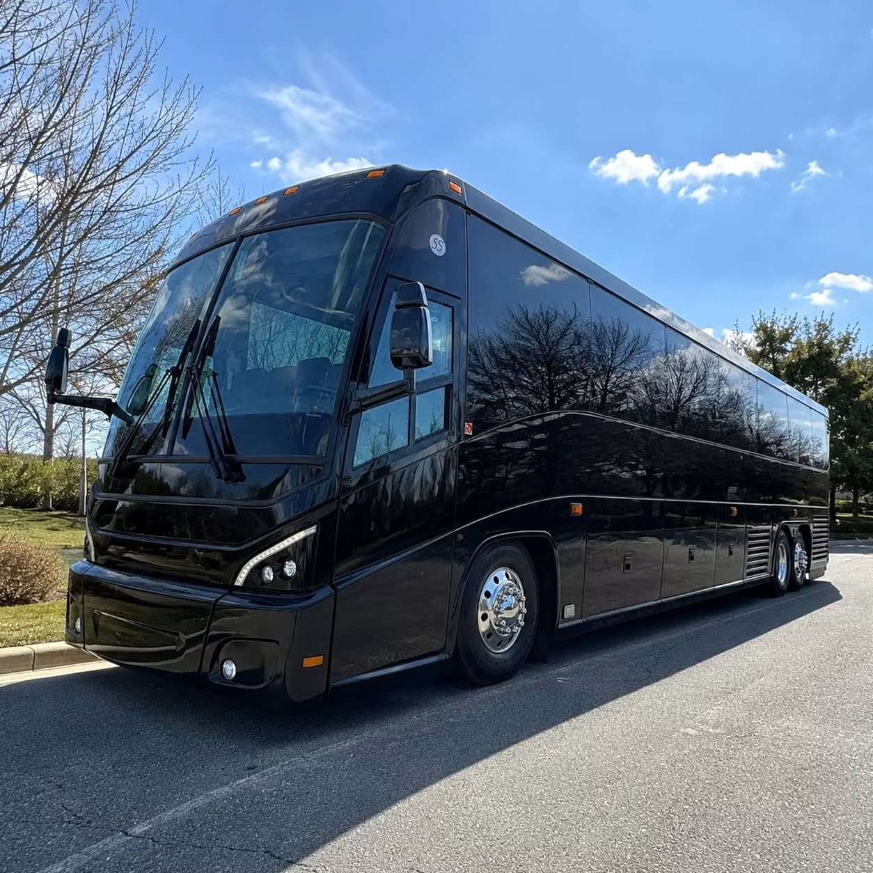 oakland airport transfers and long distance employee shuttles from san leandro